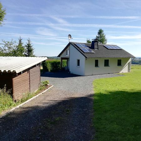 ברילון Ferienhaus Mit Ausblick מראה חיצוני תמונה