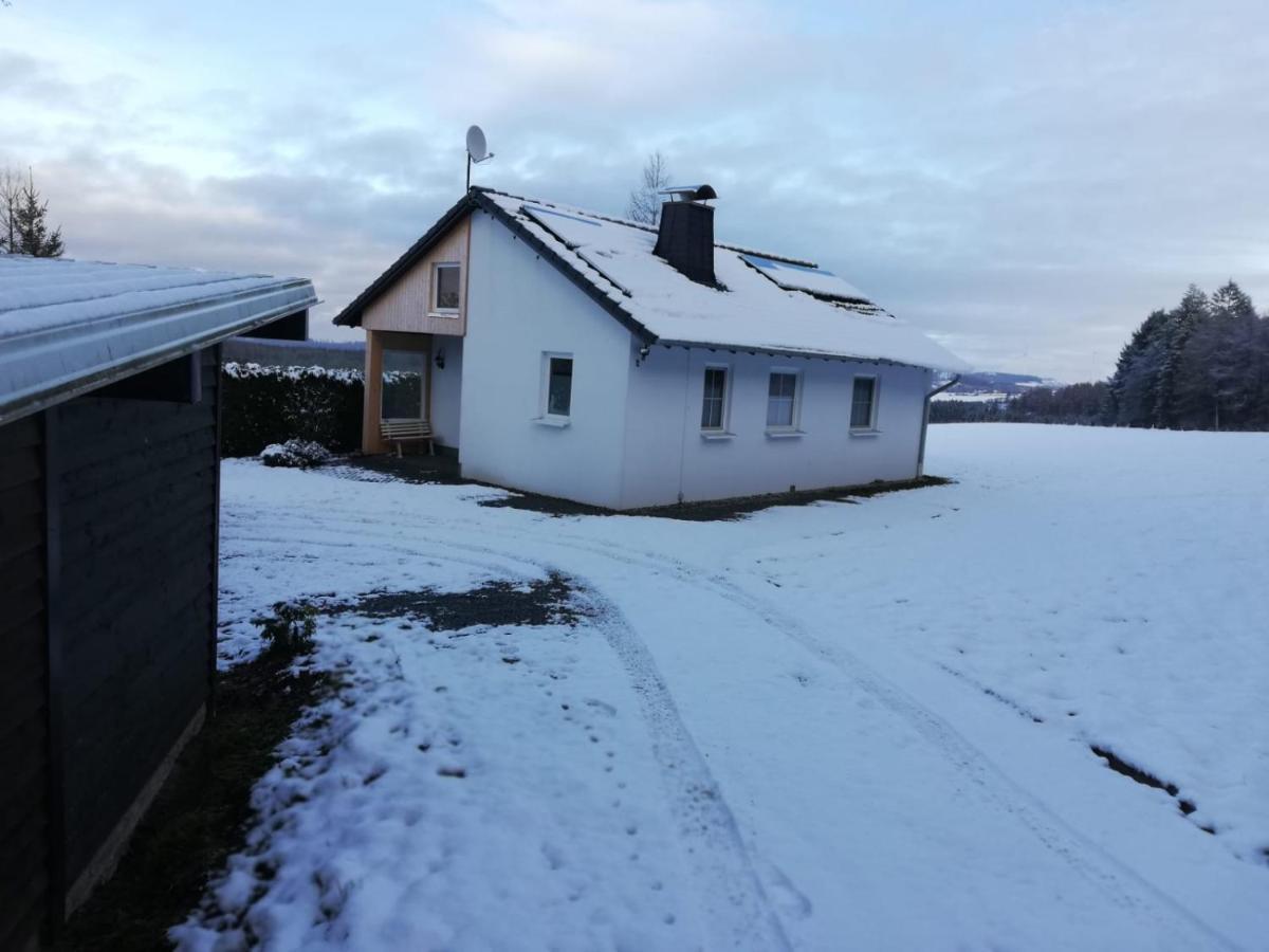 ברילון Ferienhaus Mit Ausblick מראה חיצוני תמונה